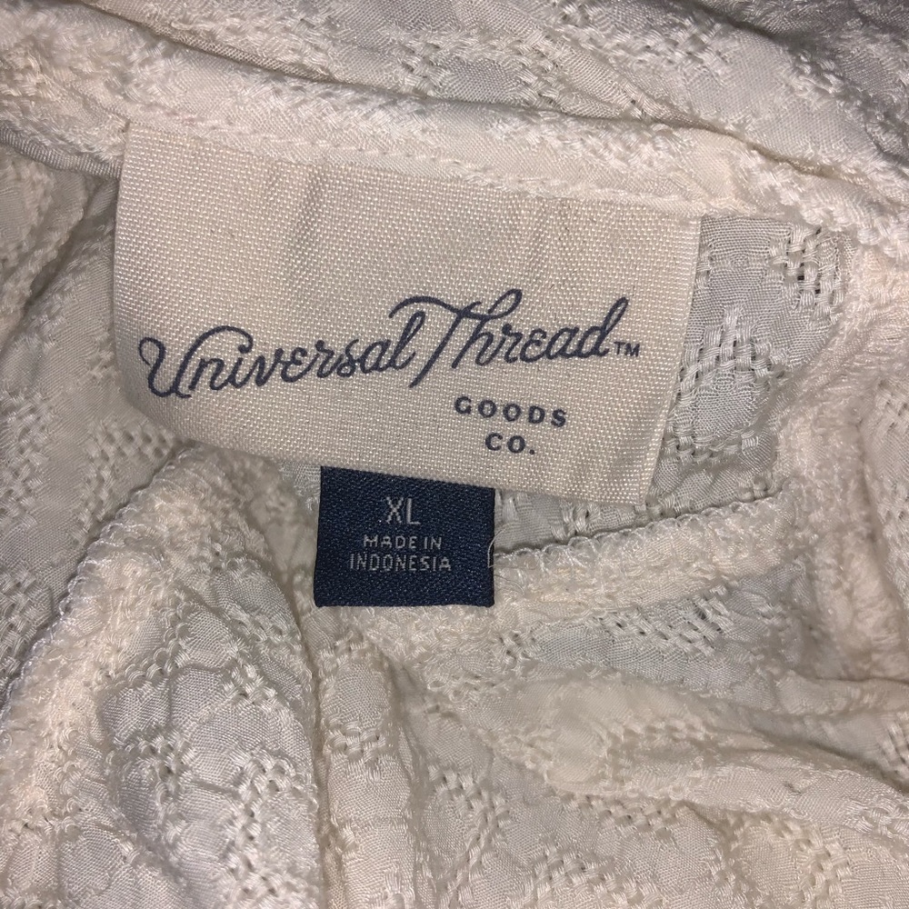 Universal Thread Blouse Top - Picture 4 of 4